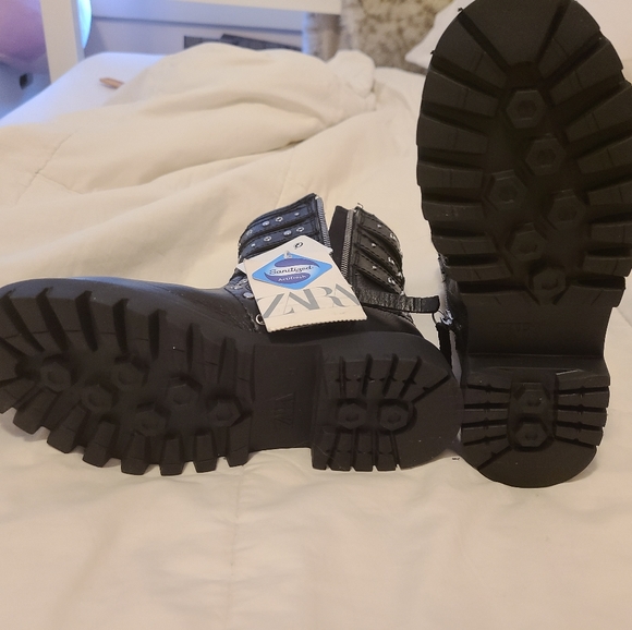 Girls Genuine Leather Moto boots - Picture 3 of 3